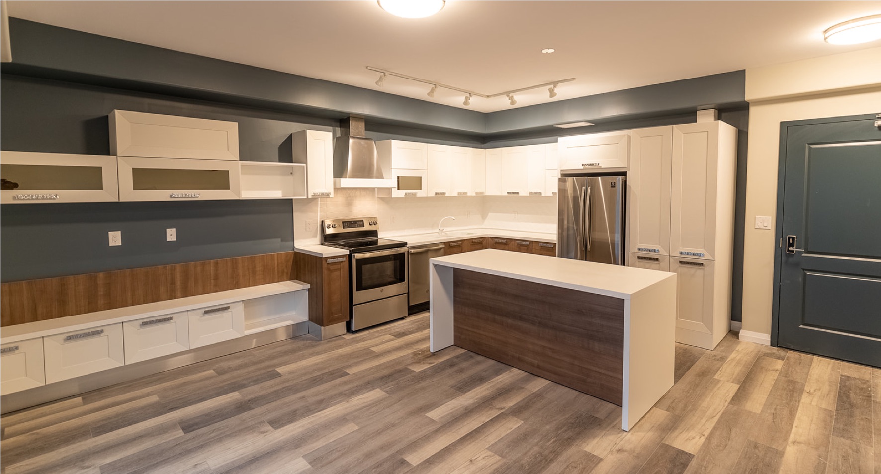 NiagaraDev — 5971 Dorchester Rd Apartments